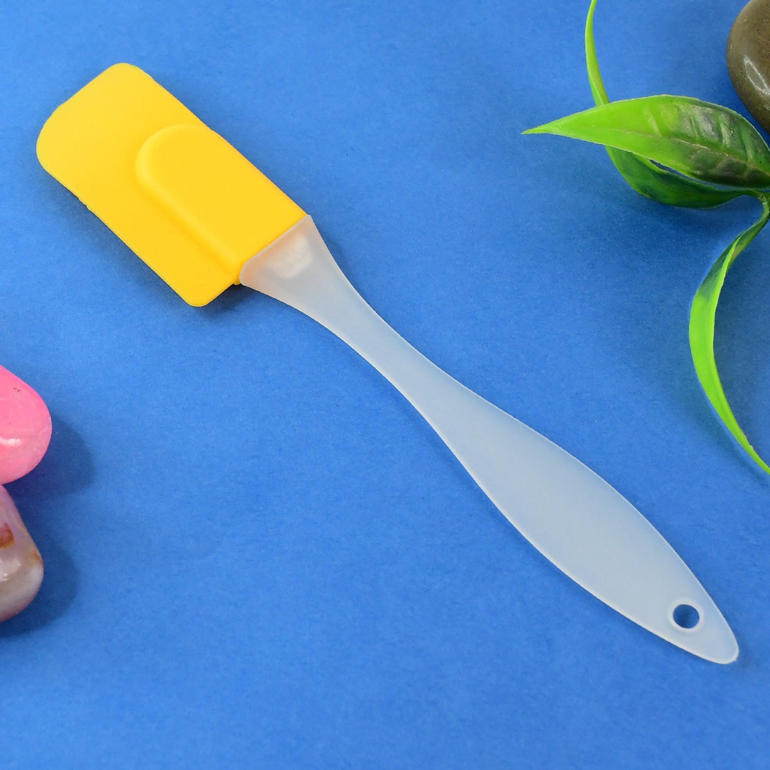 Silicone Cooking Spatula for Baking (1 Pc / 18 Cm) Silicone Cooking Spatula for Baking (1 Pc / 18 Cm)